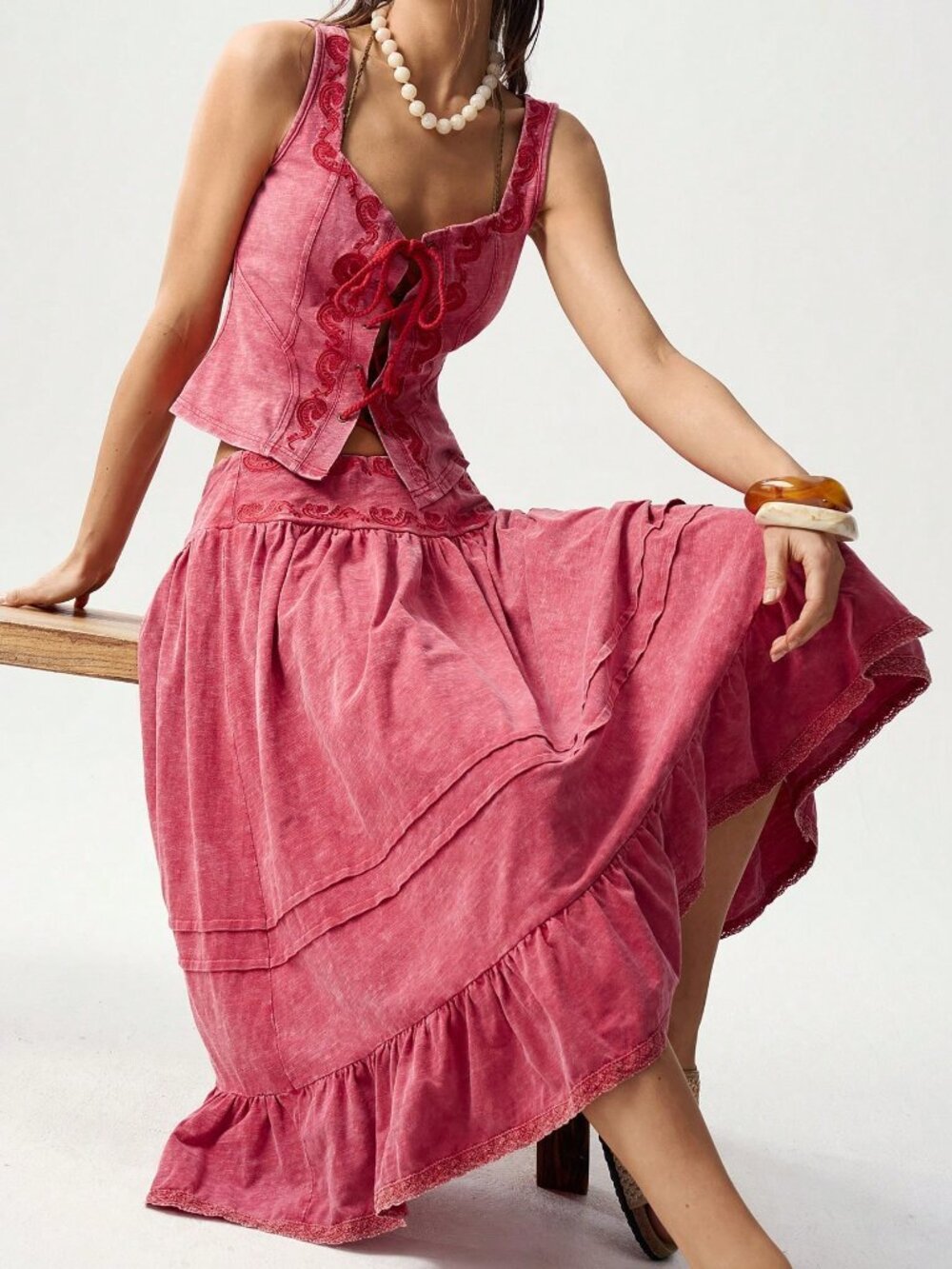 Red Casual Women's Knit Patchwork Lace Hem Skirt - Picture 3 of 7